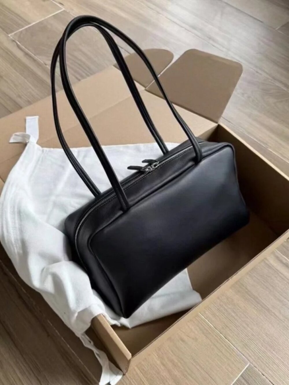 Black Leather Laptop Shoulder Bag with Dual Straps